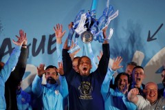 阿森纳埃泽进球启示：激进策略与足球战术平衡之道